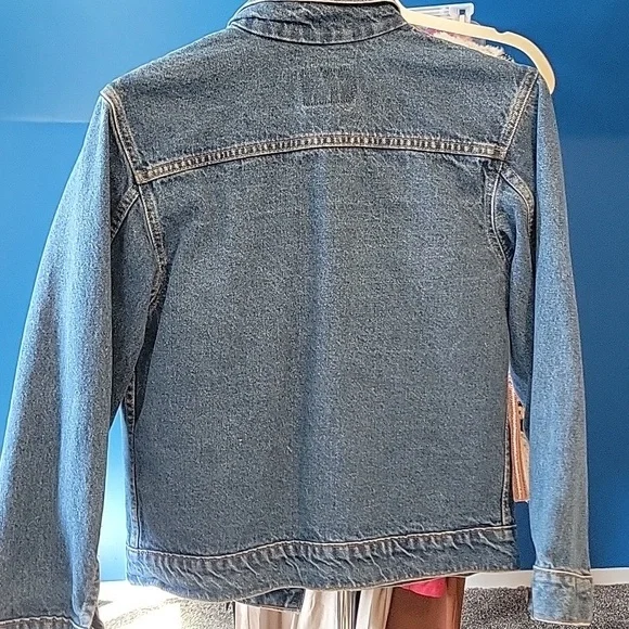 Vintage Blue Denim Jacket - Picture 4 of 4